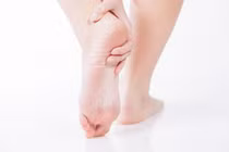 Những nguyên nhân không ngờ khiến bàn chân bạn luôn lạnh giá