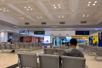 Chi gấp 7 lần tiền để bay từ Hà Nội vào TP.HCM sau dịch