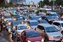 Trở lại thành phố sau kỳ nghỉ Tết thế nào cho an toàn, đỡ tắc đường?