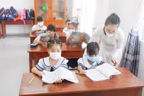 Thực hư chuyện học sinh “không tiêm vắc-xin Covid-19 thì không được học bán trú”