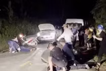 Bị vây bắt, 2 người ôm 15 bánh heroin điên cuồng bắn trả