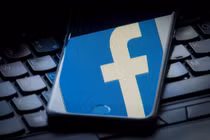 Facebook vô tình rò ri báo cáo nhà phát triển tới người dùng