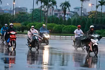Cả nước có mưa, miền Bắc nguy cơ tố lốc