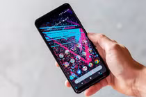 Sốc: Mới ra mắt, Google Pixel 2 XL đã bị tố lỗi màn hình