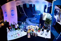 Tận mục dịch vụ 4 sao trên máy bay Vietnam Airlines