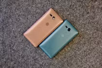Cận cảnh Xperia XZ2 Compact: Mạnh mẽ nhưng... xấu xí