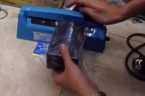 Xôn xao clip làm giả hàng fullbox điện thoại iPhone 6 