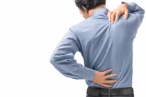 Nguyên nhân âm thầm khiến bạn đau lưng không dậy nổi