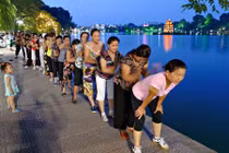 Hà Nội chi 30 tỉ nạo vét hồ Hoàn Kiếm