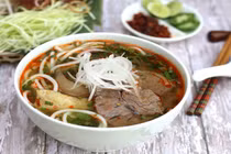 Khám phá đặc sản tinh túy ở Huế, điểm bấm máy quay phim Mắt Biếc