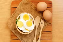 Thu nhỏ lỗ chân lông tự nhiên cực hiệu quả bằng thói quen đơn giản