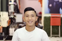 Ngắm gu thời trang giản dị của cầu thủ Văn Hậu