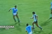Những pha bóng ấn tượng của Maradona, Ronaldinho ở U20 World Cup