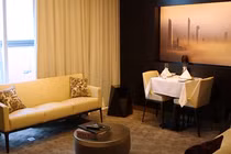 Phòng đợi xa xỉ của hãng hàng không Etihad sau lối đi bí mật