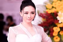 Khả năng viết nhạc, sách đáng nể của Hoa hậu Phương Nga