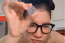 Trang Trần khoe kim cương, lập tức bị "vỗ mặt" hàng fake