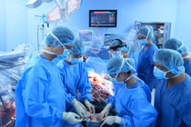Người phụ nữ hồi sinh sự sống nhờ được ghép tim hiến tặng
