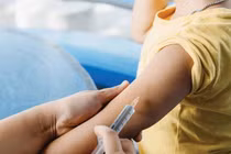 Bộ Y tế khuyến cáo không tự ý tiêm vaccine phòng bệnh bạch hầu