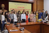 Ê-kíp "Về nhà đi con" bất ngờ được tặng bằng khen