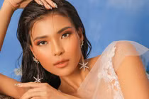 Thúy Diễm kêu gọi fan dừng bình chọn giải VTV Awards 2021