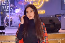 Lương Thùy Linh dẫn đầu bình chọn ở Miss World sau màn bắn tiếng Anh “thần sầu“