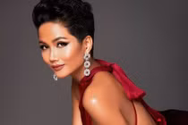 H'Hen Niê khoe ảnh đẹp hút mắt trước ngày thi Miss Universe 2018