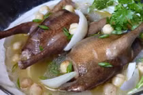 3 nhóm người không nên ăn thịt chim bồ câu