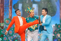 Trung Ruồi: Diễn trước ngàn người không run bằng tập với dàn sao Táo Quân