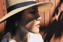 Văn Mai Hương lần đầu lên tiếng sau vụ lộ clip nóng ở nhà riêng