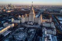 Những tòa tháp danh tiếng xập xệ giữa thủ đô Moscow hiện đại