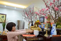 Sớm mùng 1 Tết nhớ đọc rành mạch bài khấn này để hút tài lộc