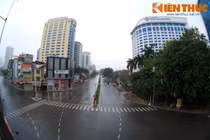 Giao thông Hà Nội sáng mùng 1 Tết: Vắng vẻ tê người!