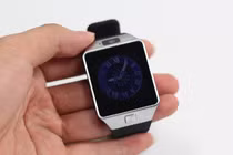 Mở hộp đồng hồ thông minh giá siêu rẻ Inwatch C 