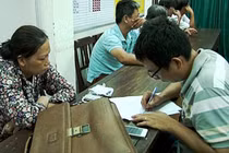 Phá ổ đánh bạc có cán bộ công chức tham gia 