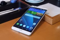 Điểm danh 5 phablet "đỉnh" đang đe dọa vị thế của iPhone