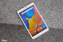 Soi máy tính bảng Masstel Tab 815 hỗ trợ nghe gọi giá bèo