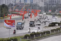Bloomberg đánh giá cao triển vọng kinh tế Việt Nam sau Đại hội XII