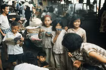 Ảnh độc về trẻ em Sài Gòn năm 1966-1967