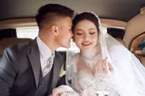 Cô dâu của Quang Hải thay 4 mẫu váy cúp ngực trong ngày cưới 