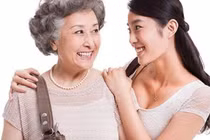 Cảm động chuyện mẹ chồng gả chồng cho con dâu