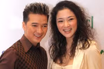Tiết lộ chuyện riêng của đồng nghiệp trong showbiz- nhiều ý kiến trái chiều