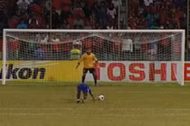 Độc chiêu sút penalty có một không hai
