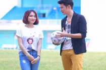 Hòa Minzy bối rối khi bị hỏi về Công Phượng