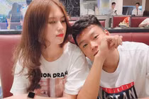 Chuyện tình đẹp như mộng của tuyển thủ U22 Việt Nam và hot girl thành Tuyên