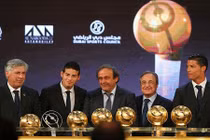 Cris Ronaldo ẵm giải Cầu thủ xuất sắc nhất thế giới
