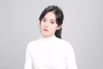 Bị nhầm là hot girl Trung Quốc, nữ MC Tây Ninh được "săn đón" mọi ngả đường