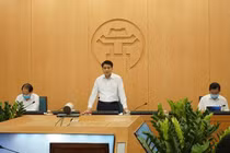 Ngày đầu Hà Nội đi học lại, 3 học sinh bị sốt, phải cách ly