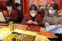Giá vàng hôm nay 6/3: Lên mốc cao nhất thời đại