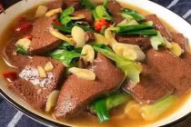 6 món ăn "bơm máu" cho cơ thể, càng ăn càng sống thọ