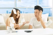 Vợ quá bủn xỉn, tôi chỉ muốn ly hôn cho đỡ ngột ngạt